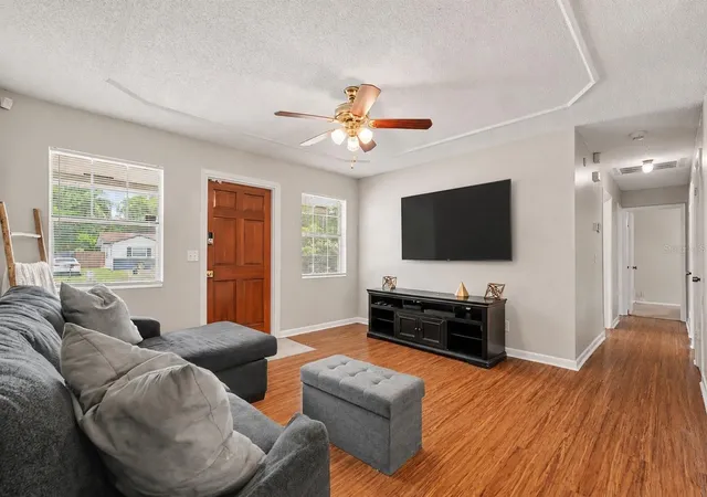Photo 2 of Single family home for sale at 4419 Dolphin Dr, Tampa, FL 33617 | MLS# TB8528509 | Listing updated on 2026-08-27