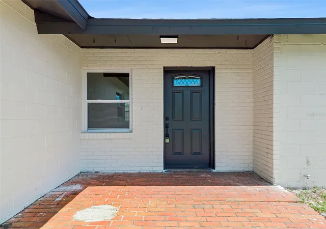 Photo 3 of Single family home for sale at 937 Barbados Ave, Orlando, FL 32825 | MLS# O6424480 | Listing updated on 2026-09-13