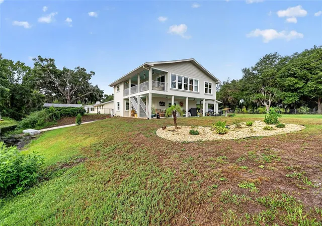 Photo 3 of Single family home for sale at 14365 SE 107th Avenue, Summerfield, FL 34491 | MLS# O6424483 | Listing updated on 2026-07-26