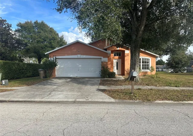 Photo 1 of Single family home for sale at 17432 Woodcrest Way, Clermont, FL 34714 | MLS# O6424484 | Listing updated on 2026-08-18