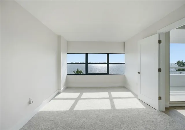 Photo 4 of Condo for sale at 888 Blvd Of The Arts #707, Sarasota, FL 34236 | MLS# A4699760 | Listing updated on 2026-08-08
