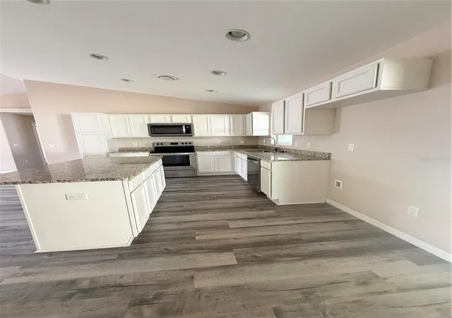 5th image of 9850 N Sandree Dr, Citrus Springs, FL 34434 | MLS# OM728334
