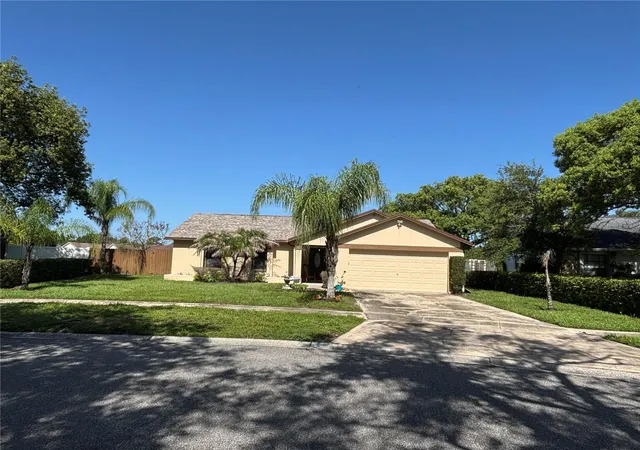 Photo 1 of Single family home for sale at 9840 Balmoral Cir, Orlando, FL 32817 | MLS# O6424486 | Listing updated on 2026-10-08