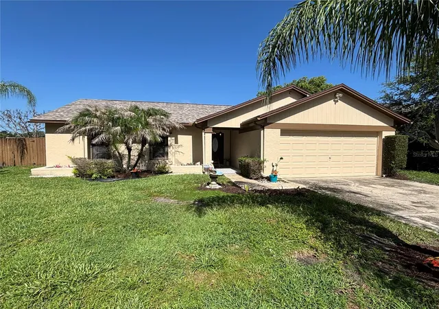 Photo 3 of Single family home for sale at 9840 Balmoral Cir, Orlando, FL 32817 | MLS# O6424486 | Listing updated on 2026-10-08