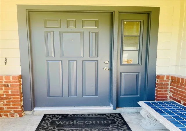 Photo 3 of Single family home for sale at 6914 Thousand Oaks Rd, Orlando, FL 32818 | MLS# O6424487 | Listing updated on 2026-08-29