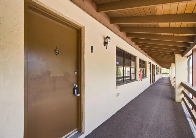 4th image of 10 Quails Run Blvd #8, Englewood, FL 34223 | MLS# TB8528533