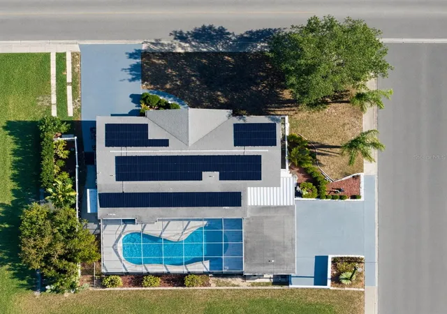 5th image of 3708 Holiday Lake Dr, Holiday, FL 34691 | MLS# S5153585
