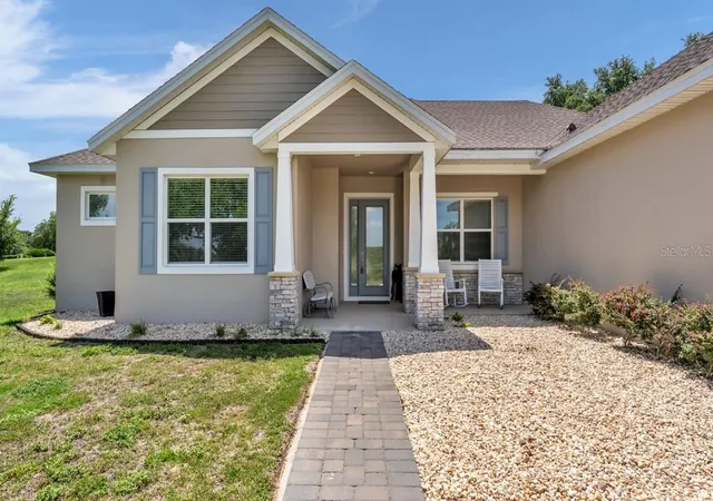 Single family home for sale at 5701 Crestview Dr, LADY LAKE, FL 32159 | MLS# P4939293