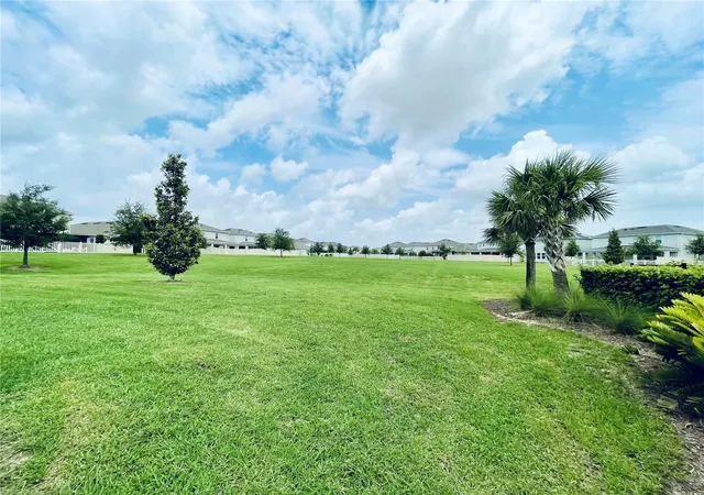 Photo 3 of Sale Pending at 412 Lemongrass Rd, Minneola, FL 34715 | MLS# O6424505 | Listing updated on 2026-07-31