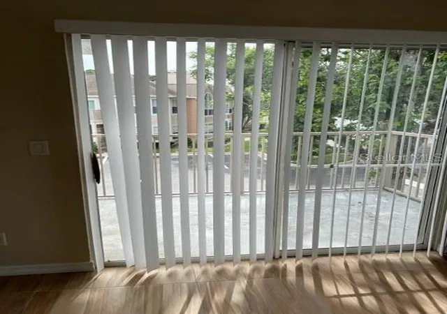 11th image of 662 Youngstown Pkwy #206, Altamonte Springs, FL 32714 | MLS# R4911642