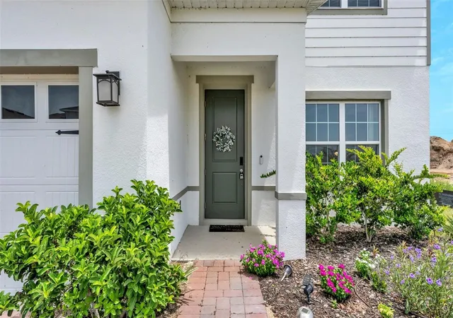 Photo 3 of Single family home for sale at 2075 Airedale Way, Lake Alfred, FL 33850 | MLS# L4963454 | Listing updated on 2026-08-08