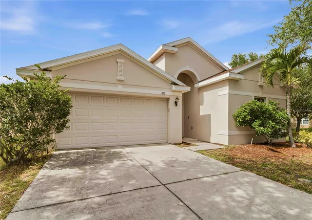 Photo 2 of Single family home for sale at 820 Parker Den Dr, Ruskin, FL 33570 | MLS# A4699776 | Listing updated on 2026-09-17