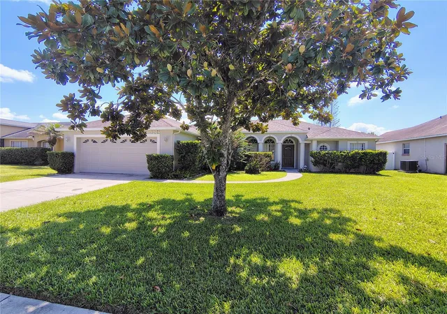 Photo 1 of Single family home for sale at 3248 Sawgrass Crk Cir, St Cloud, FL 34772 | MLS# S5153597 | Listing updated on 2026-08-21