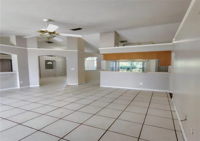 Photo 3 of Single family home for sale at 3248 Sawgrass Crk Cir, St Cloud, FL 34772 | MLS# S5153597 | Listing updated on 2026-08-21