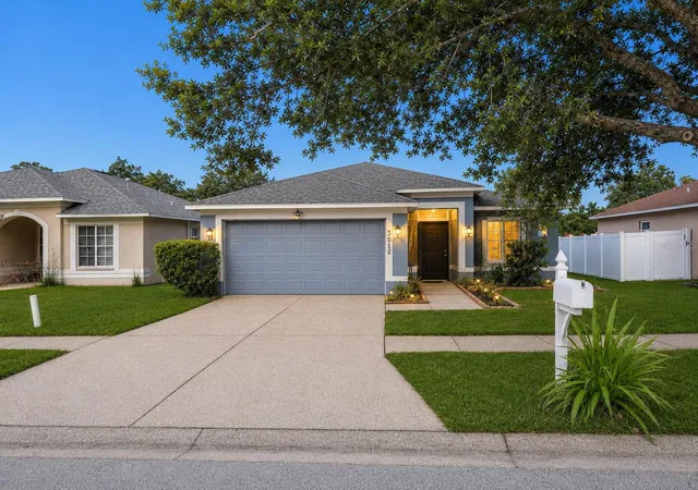 Photo 1 of Single family home for sale at 3012 Summer House Dr, Valrico, FL 33594 | MLS# TB8528566 | Listing updated on 2026-10-02