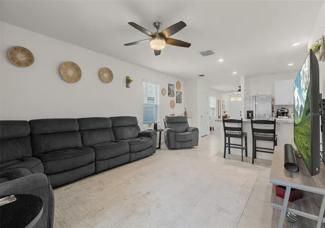 Photo 2 of Single family home for sale at 1452 Cumberland Ave, Davenport, FL 33837 | MLS# O6424524 | Listing updated on 2026-07-21