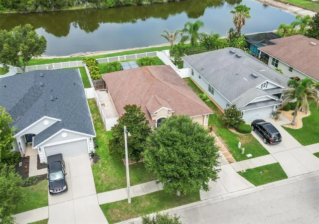 Photo 3 of Single family home for sale at 14358 Edinburgh Moor Dr, Wimauma, FL 33598 | MLS# TB8528575 | Listing updated on 2026-09-24