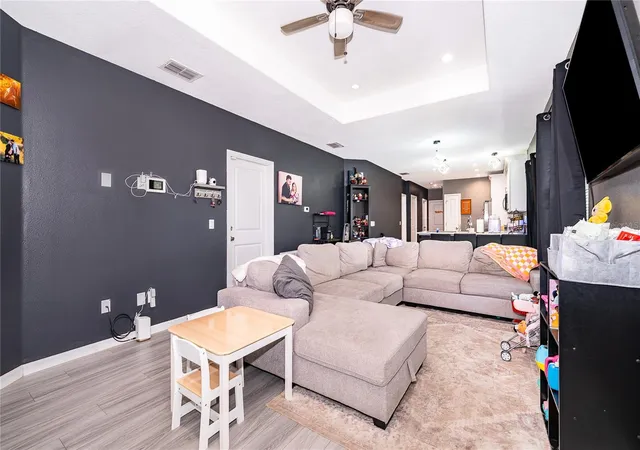 5th image of 1946 Hollywood Ave, Eustis, FL 32726 | MLS# O6424527