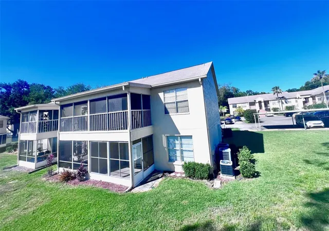 Photo 5 of Condo for sale at 7828 Hardwick Dr #927, New Port Richey, FL 34653 | MLS# TB8528604 | Listing updated on 2026-08-30