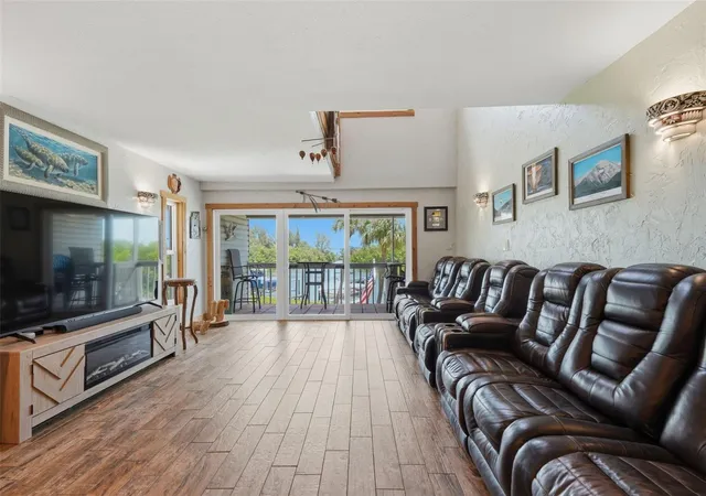 Photo 3 of Townhouse for sale at 1375 Pinellas Bayway S #39, Saint Petersburg, FL 33715 | MLS# TB8528608 | Listing updated on 2026-10-06