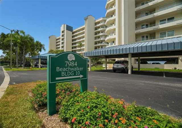 Photo 2 of Condo for sale at 7984 Sailboat Key Blvd S #306, South Pasadena, FL 33707 | MLS# TB8528609 | Listing updated on 2026-09-02