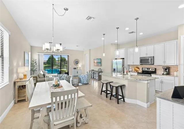 Photo 5 of Single family home for sale at 10496 Crooked Crk Dr, Venice, FL 34293 | MLS# A4699787 | Listing updated on 2026-08-27