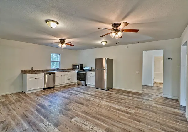 Homes for sale in Bell, FL | 300 S Us Hwy 129, Bell, FL 32619 | MLS# S5153611