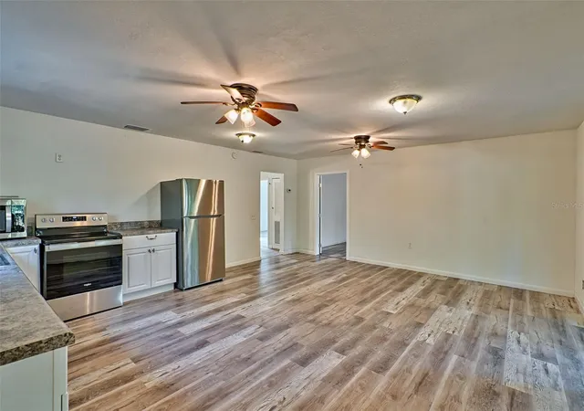 Homes for sale in Bell, FL | 300 S Us Hwy 129, Bell, FL 32619 | MLS# S5153611
