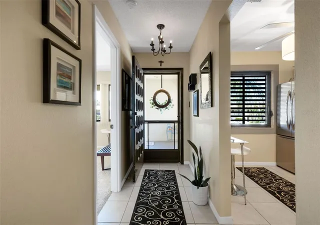 Listing Photo 5 - Condo for sale in building located at 5252 Lake Vlg Dr, SARASOTA, FL 34235 - Unit #54