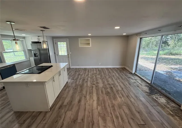 4th image of 10015 Prevatt St, Gibsonton, FL 33534 | MLS# TB8528641