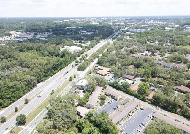Listing Photo 4 - Condo for sale in building located at 2811 SW Archer Rd, GAINESVILLE, FL 32608 - Unit #C18