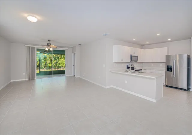 Photo 4 of House for sale at 7097 W Lenox Cir, Punta Gorda, FL 33950 | MLS# C7528327 | Listing updated on 2026-08-13