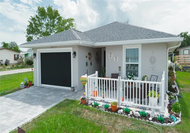 Photo 3 of Single family home for sale at 7077 Tamarind Way, Lake Wales, FL 33898 | MLS# O6424567 | Listing updated on 2026-09-20
