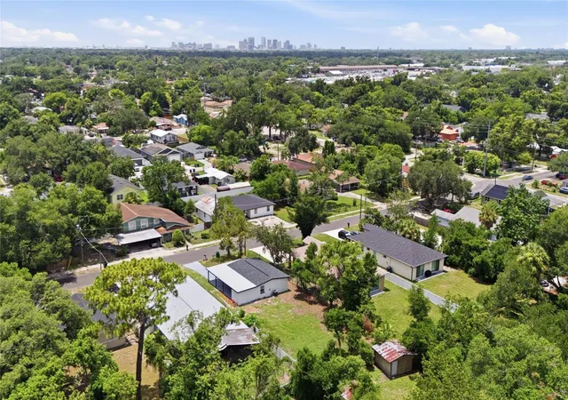 Photo 23 of Single family home for sale at 3412 E Henry Ave, Tampa, FL 33610 | MLS# TB8528652 | Listing updated on 2026-09-14