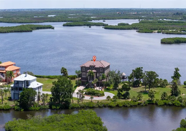 Photo 3 of Single family home for sale at 4631 Harborpointe Dr, Port Richey, FL 34668 | MLS# TB8528653 | Listing updated on 2026-07-30