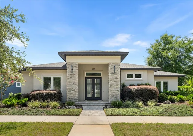 Single family home for sale at 828 SW 131st Street, NEWBERRY, FL 32669 | MLS# GC541908