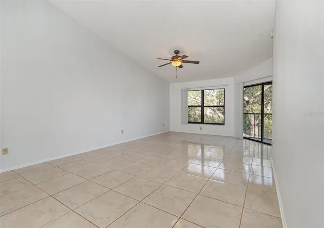 Listing Photo 1 - Condo for sale in building located at 7654 Sugar Bend Dr Dr, ORLANDO, FL 32819 - Unit #7654
