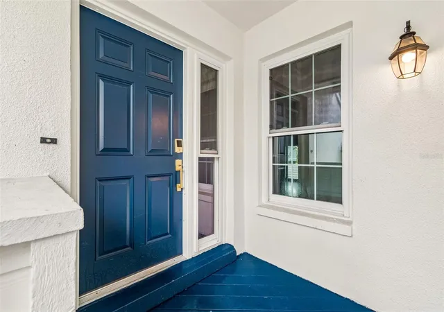 2nd image of 5203 Bayshore Blvd #5, Tampa, FL 33611 | MLS# TB8528686