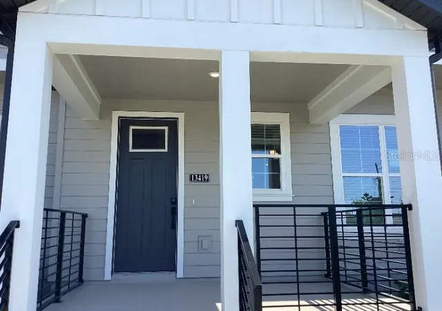 3rd image of 13419 Lemon Orchard Bnd, Windermere, FL 34786 | MLS# TB8528688