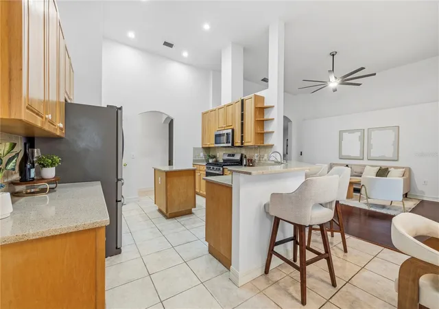 Photo 4 of Single family home for sale at 6521 Carrington Sky Dr, Apollo Beach, FL 33572 | MLS# TB8528695 | Listing updated on 2026-10-09