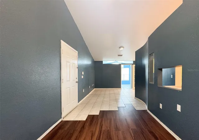 Photo 3 of Condo for sale at 3373 S Kirkman Rd #936, Orlando, FL 32811 | MLS# O6424618 | Listing updated on 2026-08-28