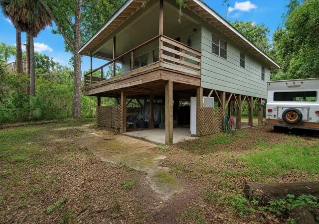Photo 3 of Single family home for sale at 707 George St S, Tarpon Springs, FL 34688 | MLS# TB8528714 | Listing updated on 2026-09-18