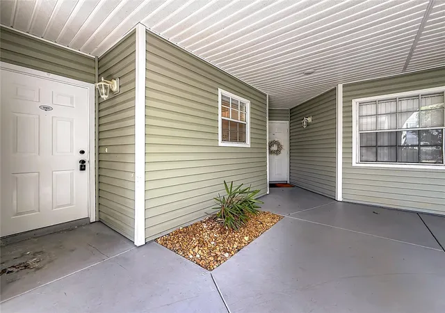 Listing Photo 5 - Condo for sale in building located at 6826 Stones Throw Cir N, ST PETERSBURG, FL 33710 - Unit #11101