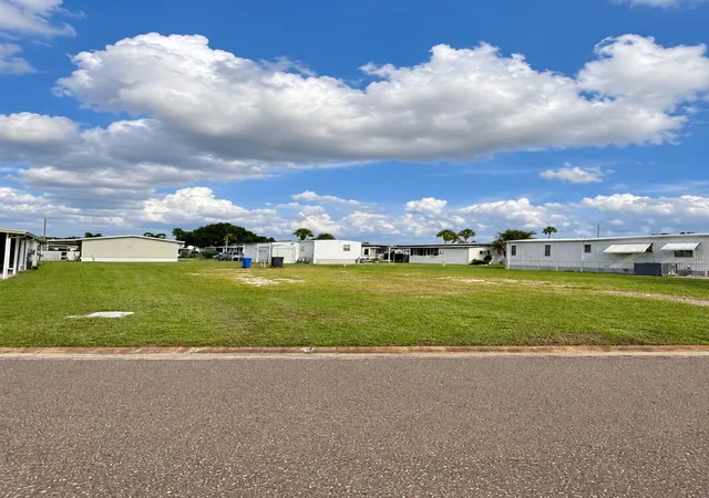 Photo 1 of Land for sale at 119 Saint Pierres Way, Apollo Beach, FL 33572 | MLS# TB8528726 | Listing updated on 2026-10-09