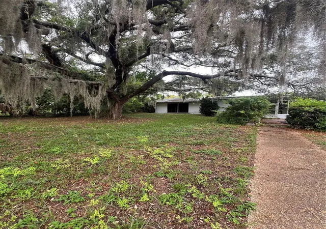 26th image of 425 Craig Dr, Tarpon Springs, FL 34689 | MLS# W7887593