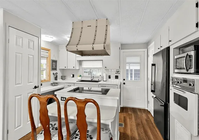 Photo 4 of Manufactured home for sale at 248 La Rosas, North Port, FL 34287 | MLS# TB8528732 | Listing updated on 2026-09-22