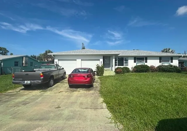 1st image of 422 Reading St Nw, Port Charlotte, FL 33952 | MLS# S5153634