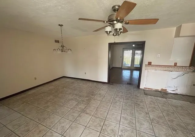 2nd image of 422 Reading St Nw, Port Charlotte, FL 33952 | MLS# S5153634