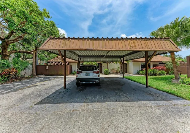 5th image of 4644 Red Maple Rd #1303, Bradenton, FL 34210 | MLS# A4699841