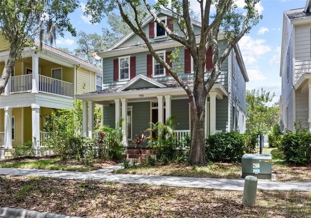 Photo 3 of Single family home for sale at 5906 Beaconpark St, Lithia, FL 33547 | MLS# TB8528758 | Listing updated on 2026-07-25